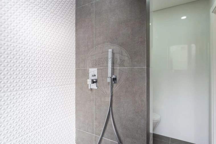 Apartamento T3 para Venda em Olivais Foto 18