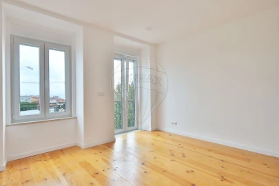 Apartamento T3 para Venda em Penha de França