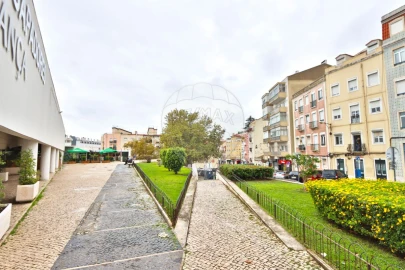 Apartamento T3 para Venda em Penha de França