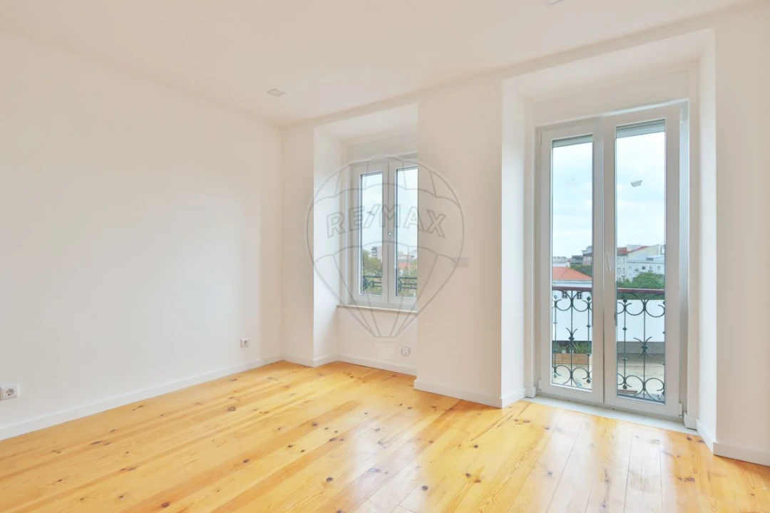 Apartamento T3 para Venda em Penha de França Foto 12