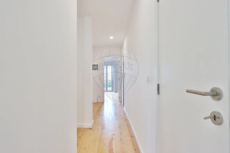 Apartamento T3 para Venda em Penha de França Foto 10