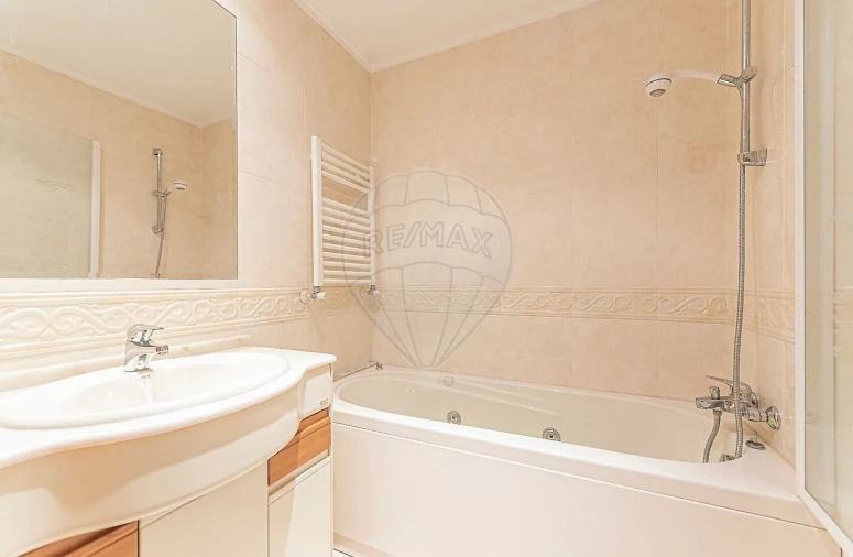 Apartamento T3 para Arrendamento em Sacavém e Prior Velho Foto 21