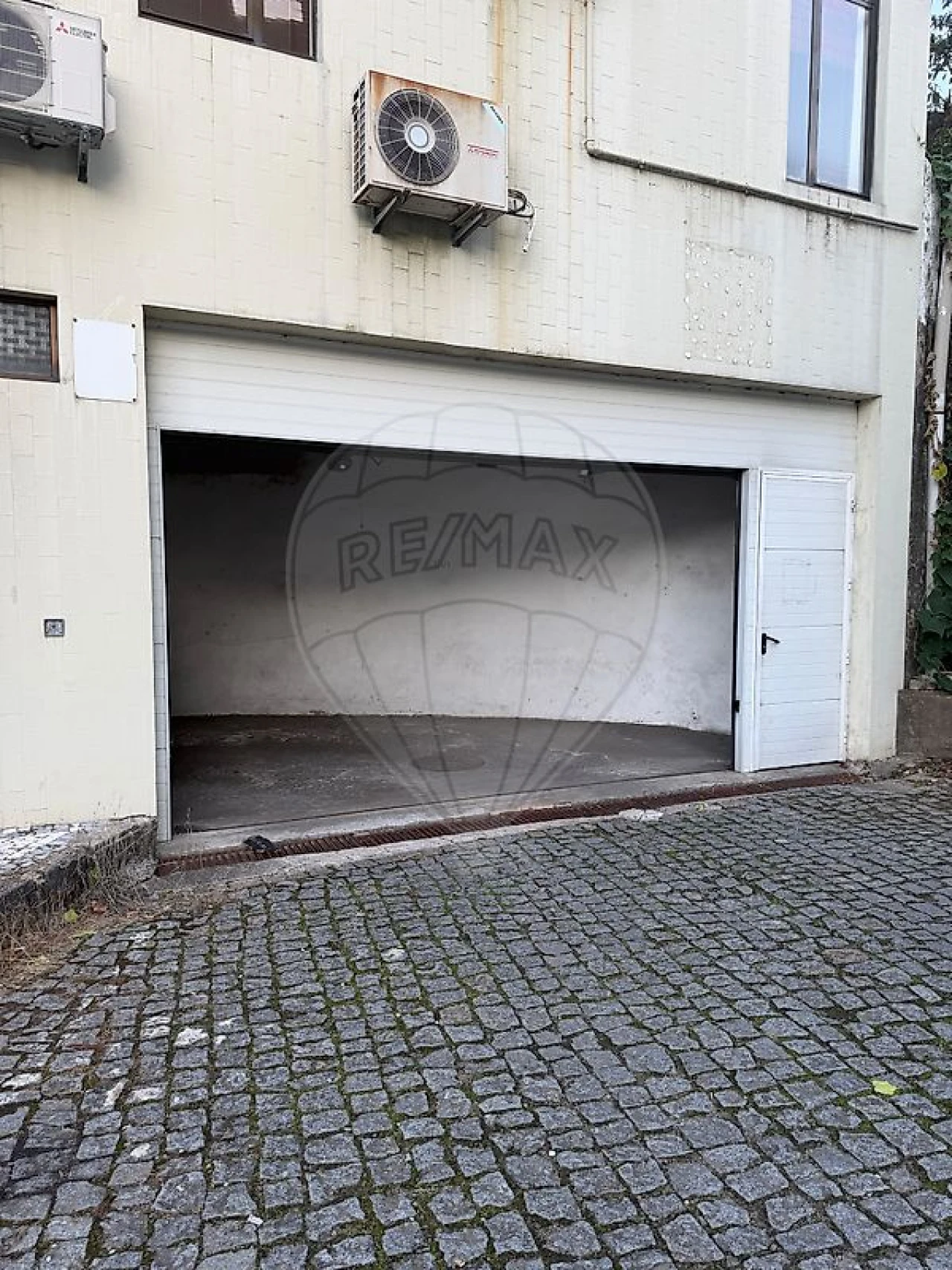 Garagem para Venda em Vila Chã, Codal e Vila Cova de Perrinho Foto 5