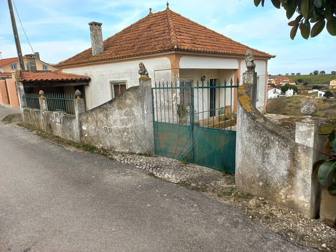 Moradia T1 para Venda em Carnota Foto 2