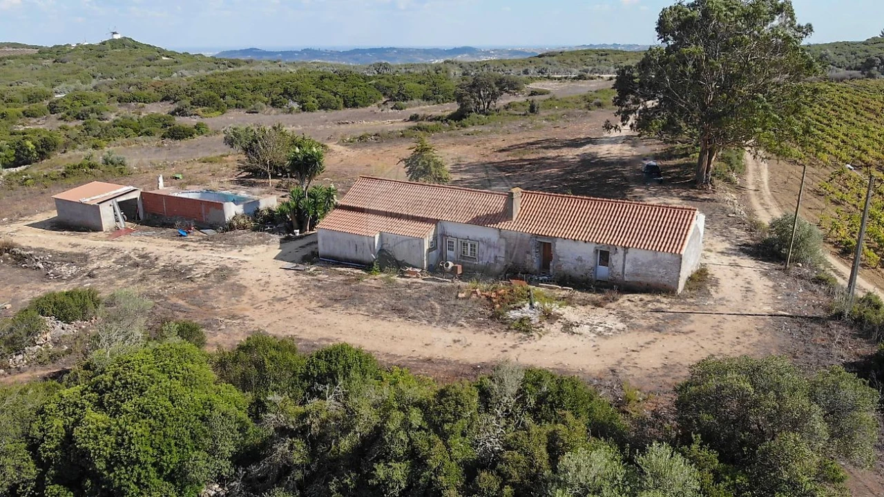 Moradia T2 para Venda em Carnota Foto 21