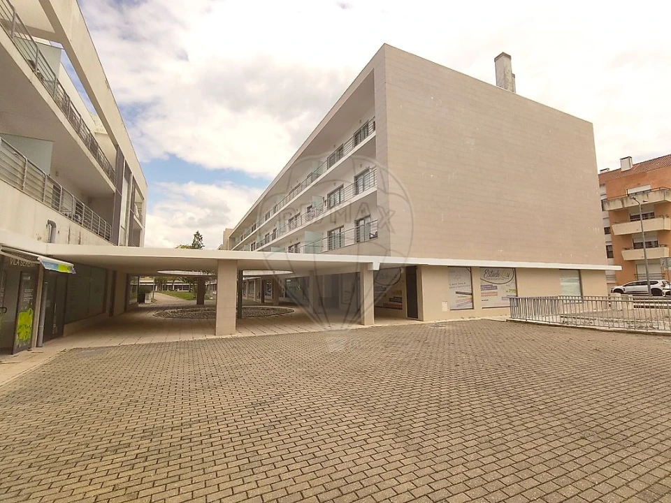 Apartamento T3 para Venda em Pinhal Novo Foto 4