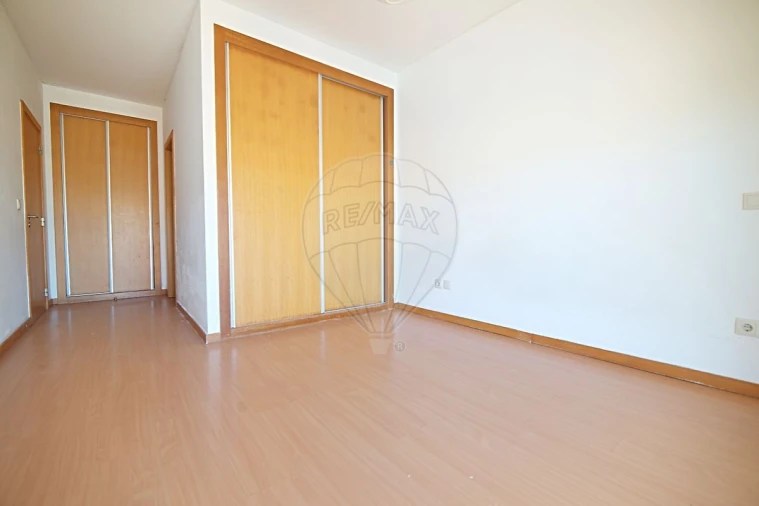 Apartamento T3 para Venda em Pinhal Novo Foto 21