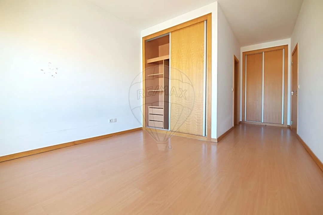 Apartamento T3 para Venda em Pinhal Novo Foto 17