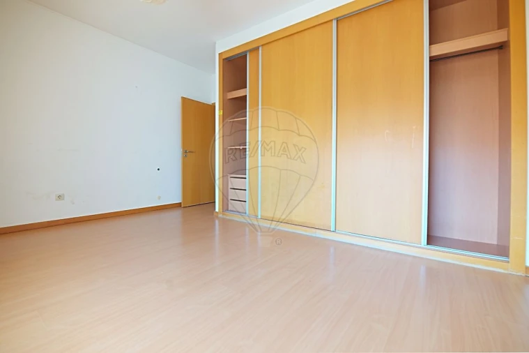 Apartamento T3 para Venda em Pinhal Novo Foto 11