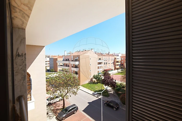 Apartamento T3 para Venda em Pinhal Novo Foto 23