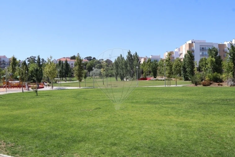 Apartamento T3 para Venda em Vialonga Foto 24