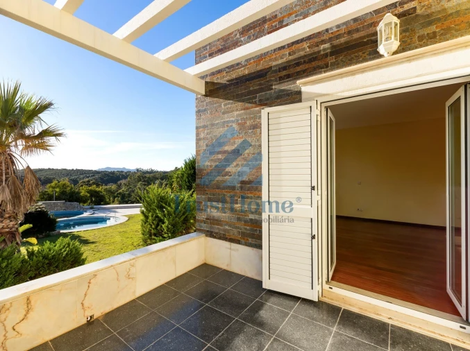 Moradia T6 para Venda em Queluz e Belas Foto 47