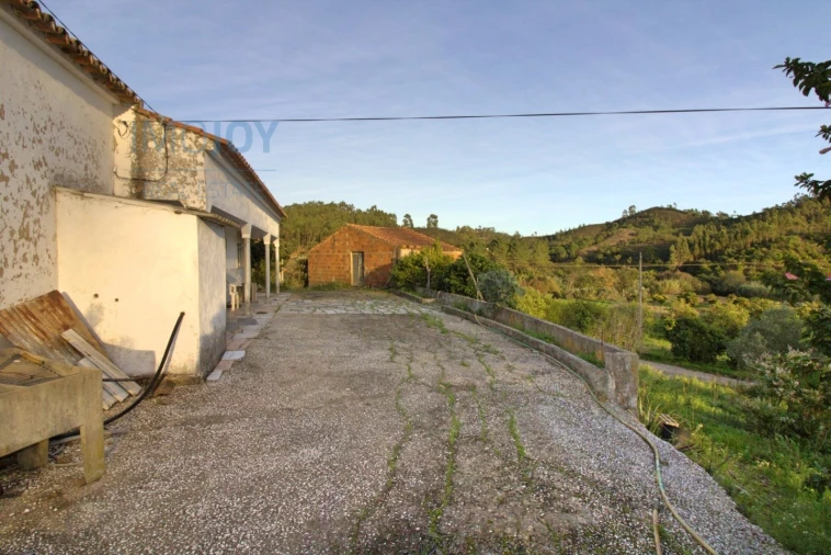 Terreno Misto para Venda em Marmelete Foto 9