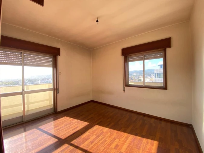 Apartamento T2 para Venda em Arcozelo Foto 14
