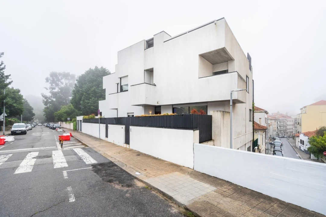 Moradia T3 para Venda em Lordelo do Ouro e Massarelos Foto 40