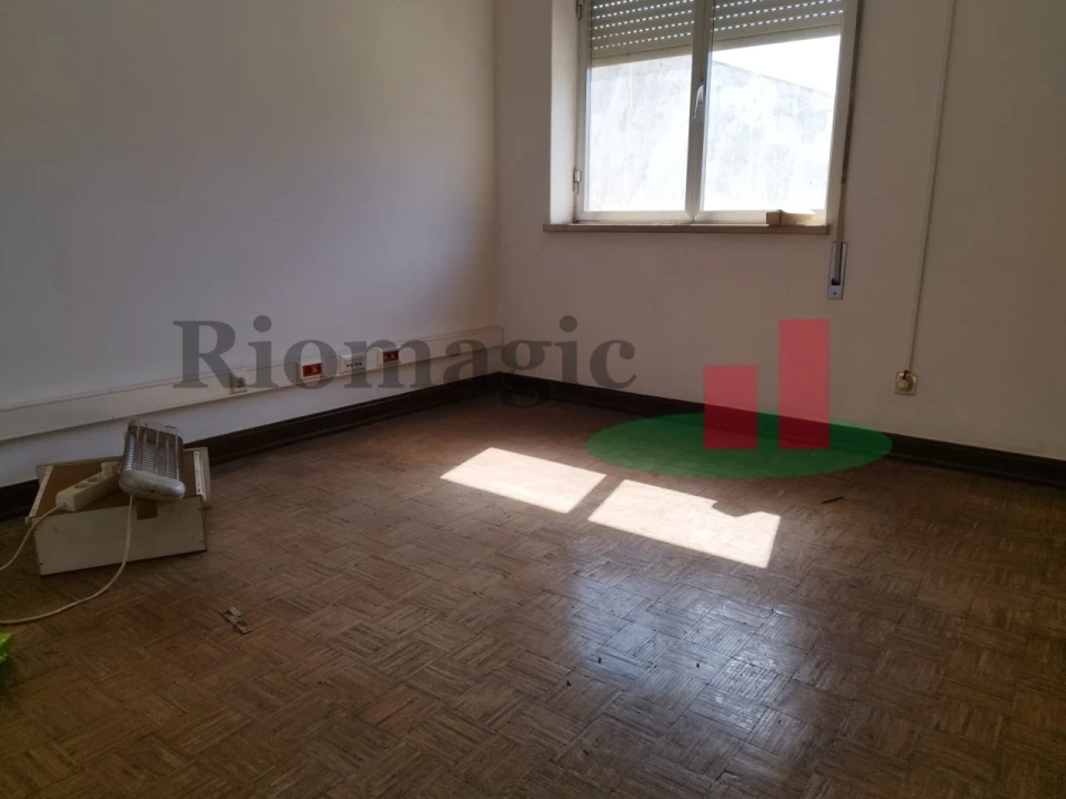 Apartamento T3 para Venda em Minde Foto 6