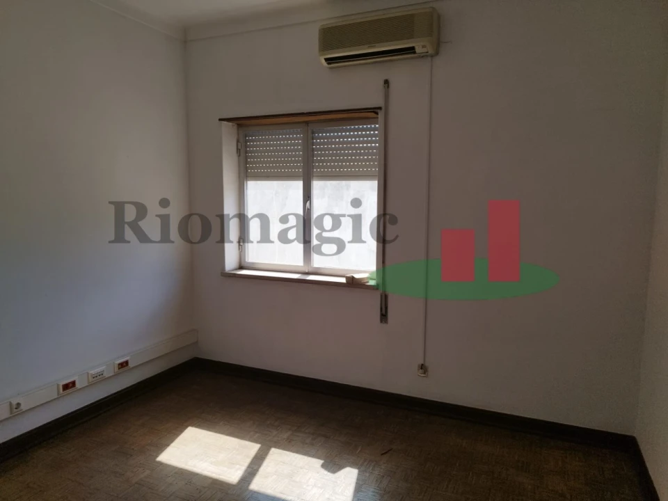Apartamento T3 para Venda em Minde Foto 28