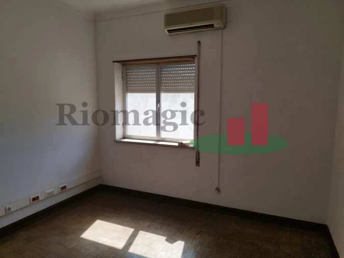 Apartamento T3 para Venda em Minde Foto 28