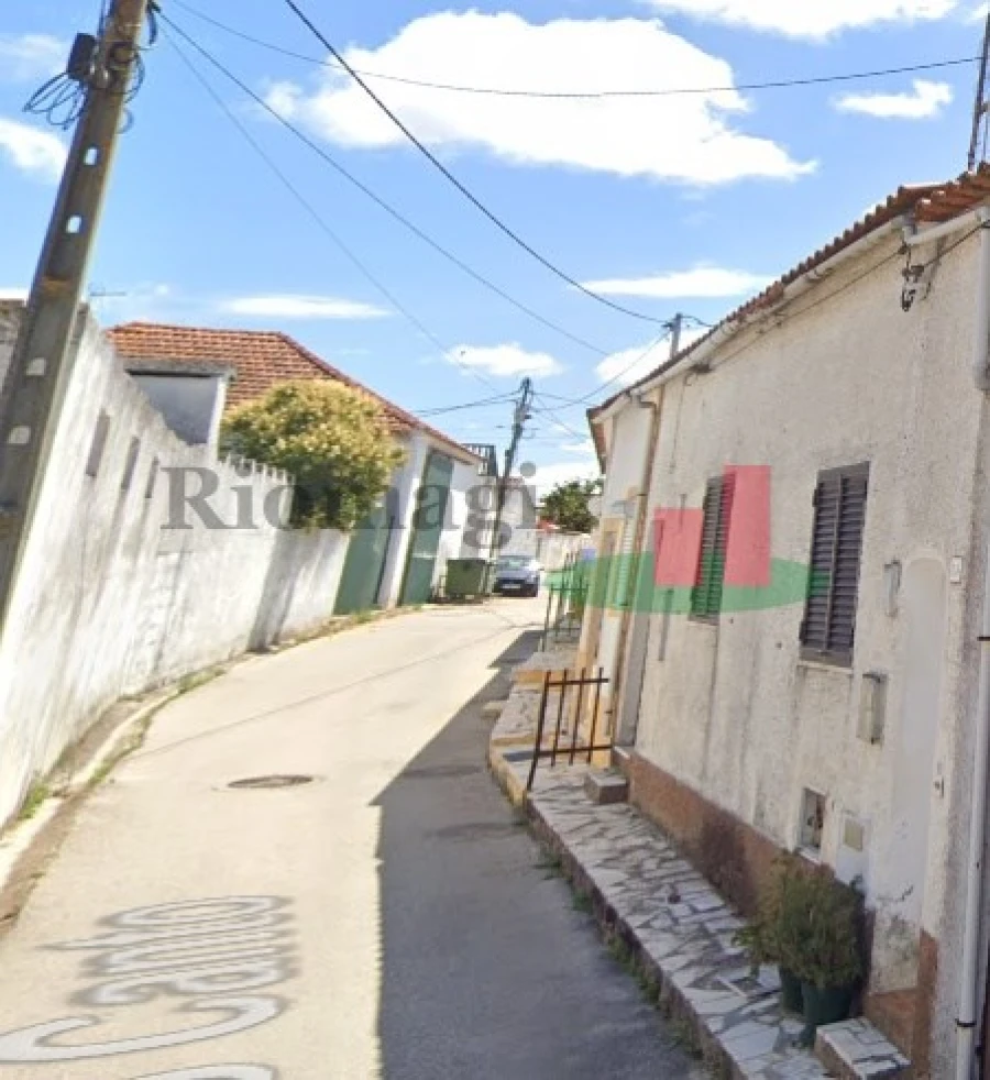 Moradia T3 para Venda em Achete, Azoia de Baixo e Póvoa de Santarém Foto 10