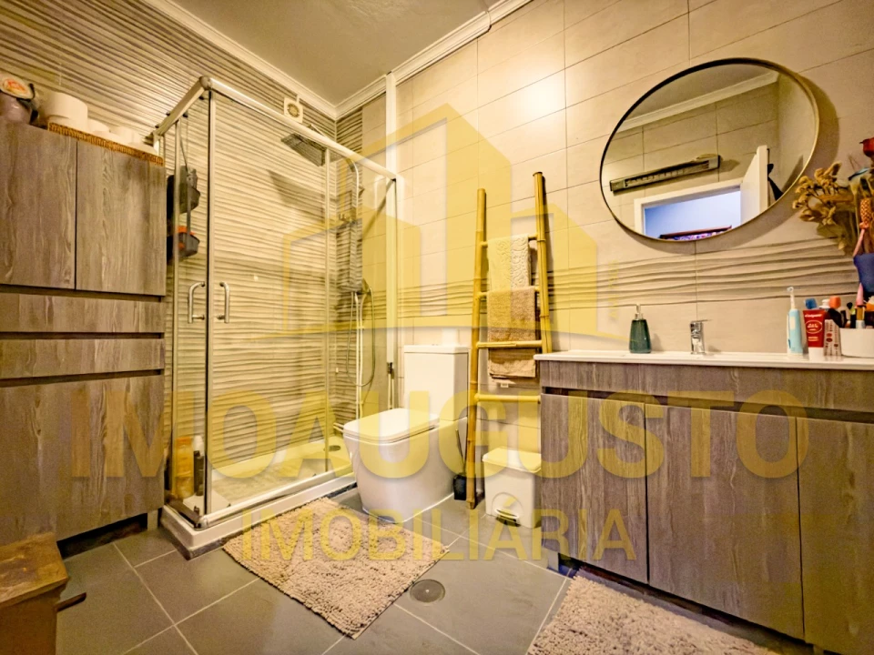 Apartamento T3 para Venda em Guarda Foto 11