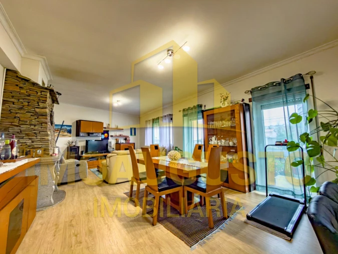 Apartamento T3 para Venda em Guarda Foto 3
