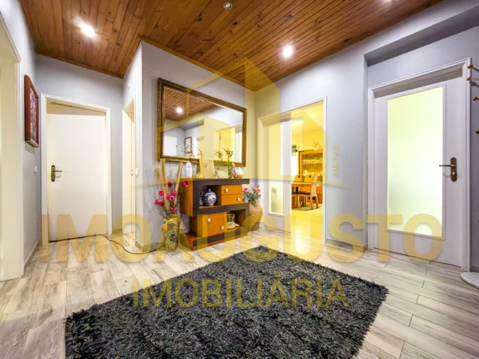 Apartamento T3 para Venda em Guarda Foto 16