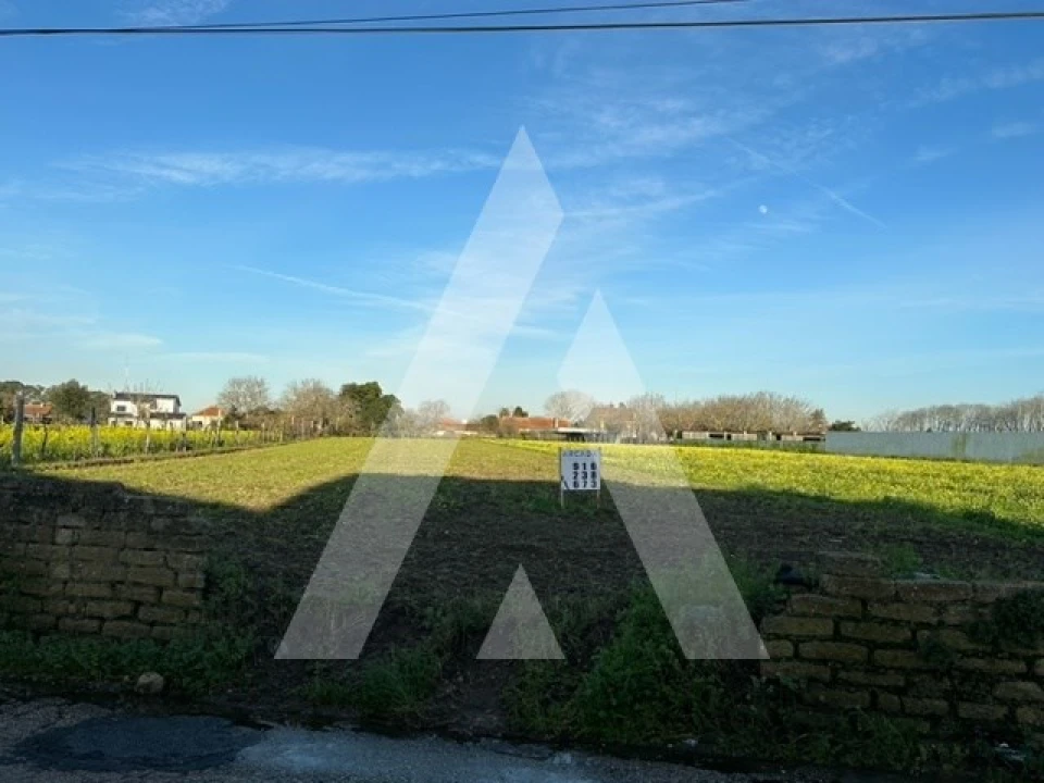 Moradia T3 para Venda em Oliveirinha Foto 13