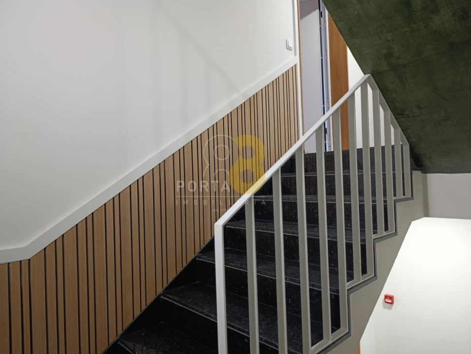 Apartamento para Venda em Cedofeita, Santo Ildefonso, Sé, Miragaia, São Nicolau e Vitória Foto 18