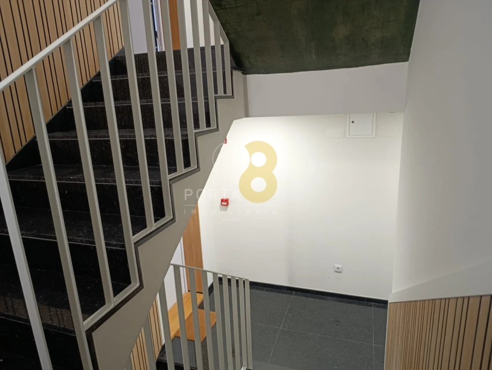 Apartamento para Venda em Cedofeita, Santo Ildefonso, Sé, Miragaia, São Nicolau e Vitória Foto 19