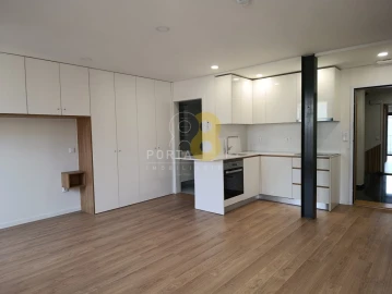 Apartamento para Venda em Cedofeita, Santo Ildefonso, Sé, Miragaia, São Nicolau e Vitória