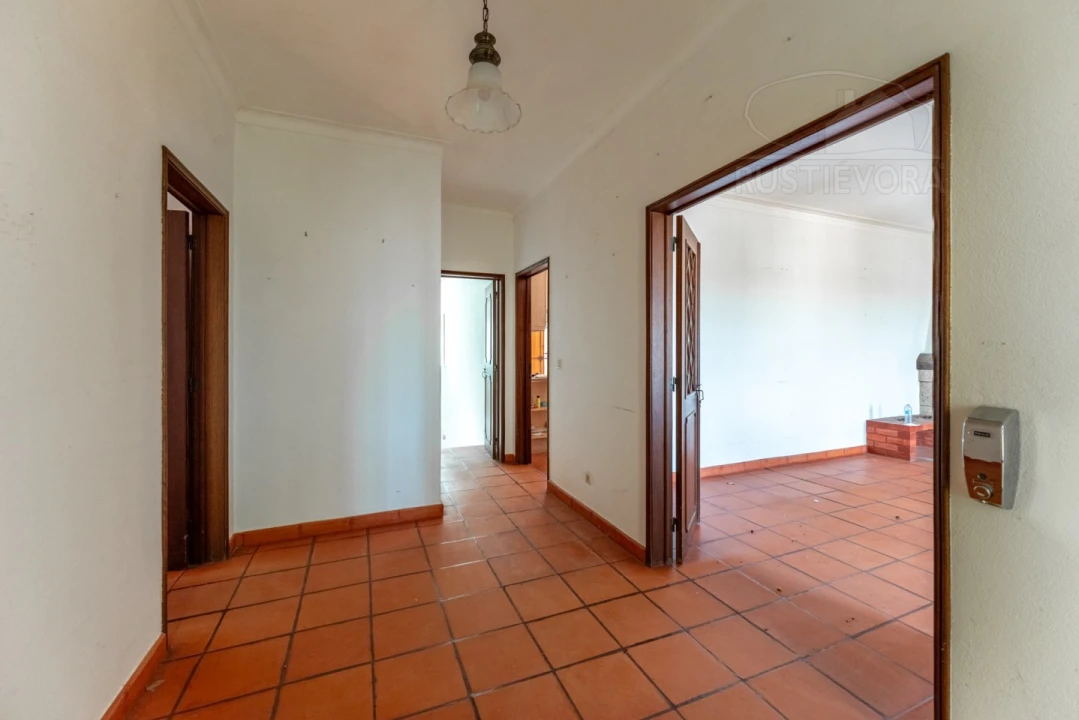 Quinta T5 para Venda em Bacelo e Senhora da Saúde Foto 11