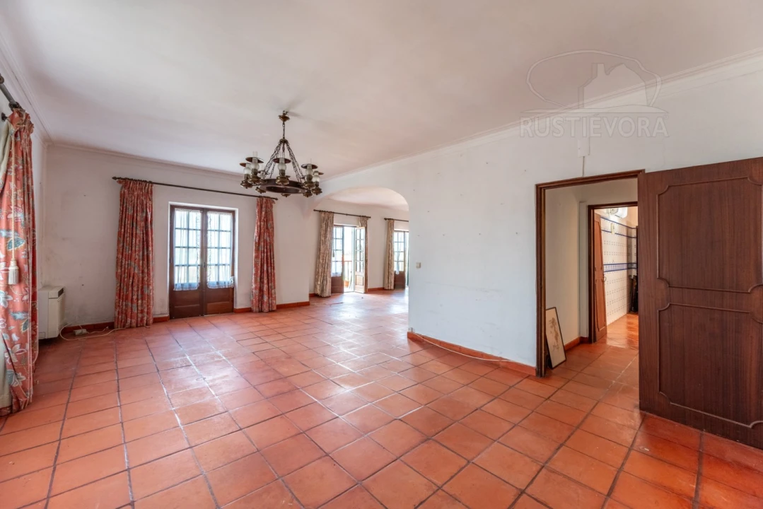 Quinta T5 para Venda em Bacelo e Senhora da Saúde Foto 5