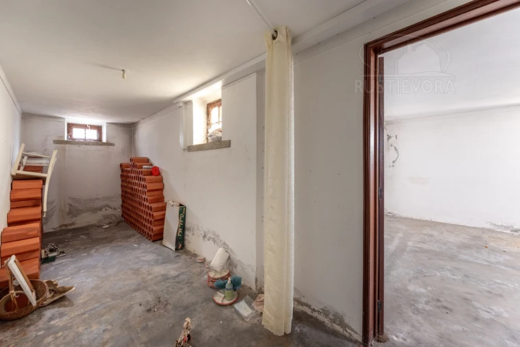 Quinta T5 para Venda em Bacelo e Senhora da Saúde Foto 41