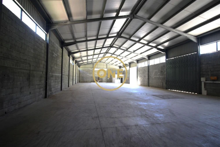 Armazém para Arrendamento em Rego Foto 10