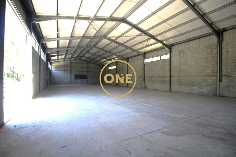 Armazém para Arrendamento em Rego Foto 4