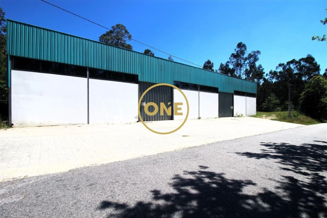 Armazém para Arrendamento em Rego Foto 3