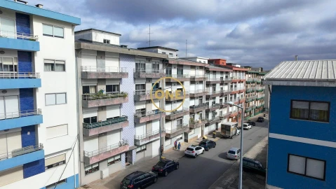 Apartamento T2 para Venda em Cidade da Maia