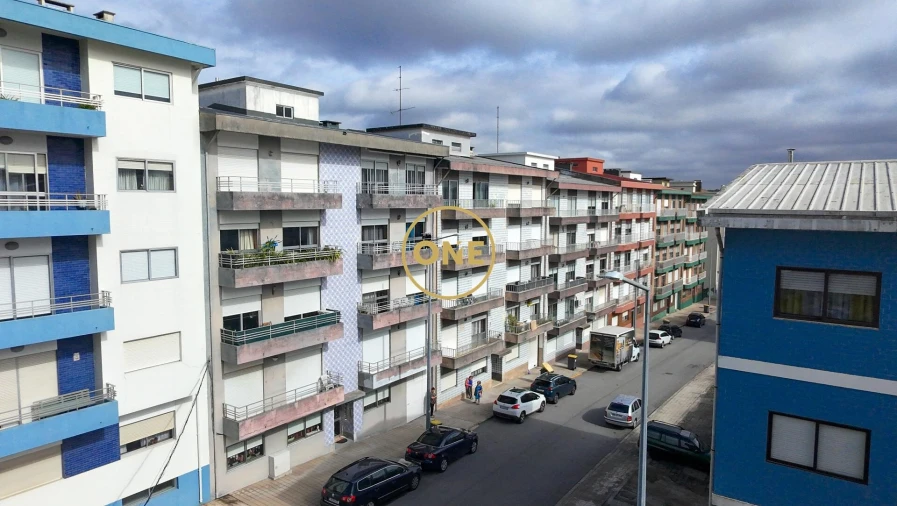 Apartamento T2 para Venda em Cidade da Maia Foto 16