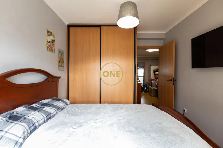 Apartamento T2 para Venda em Cidade da Maia Foto 4