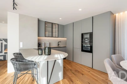 Apartamento T2 para Venda em São Felix da Marinha