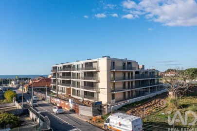 Apartamento T2 para Venda em São Felix da Marinha