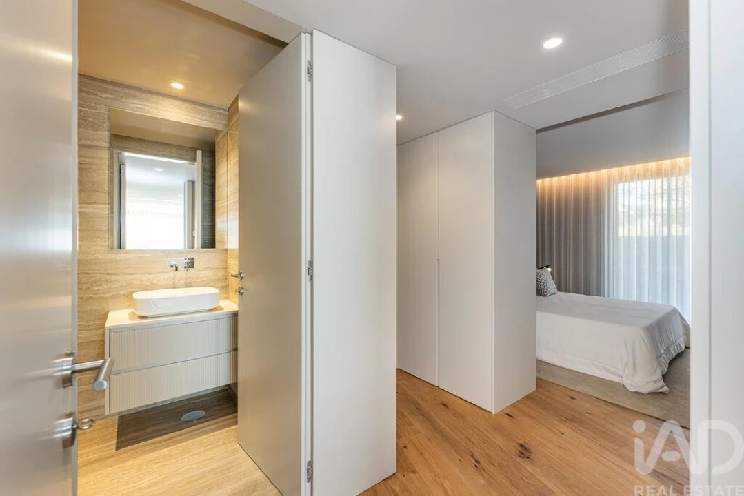 Apartamento T2 para Venda em São Felix da Marinha Foto 6