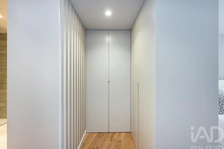 Apartamento T2 para Venda em São Felix da Marinha Foto 9