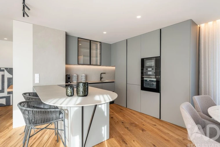 Apartamento T2 para Venda em São Felix da Marinha Foto 18