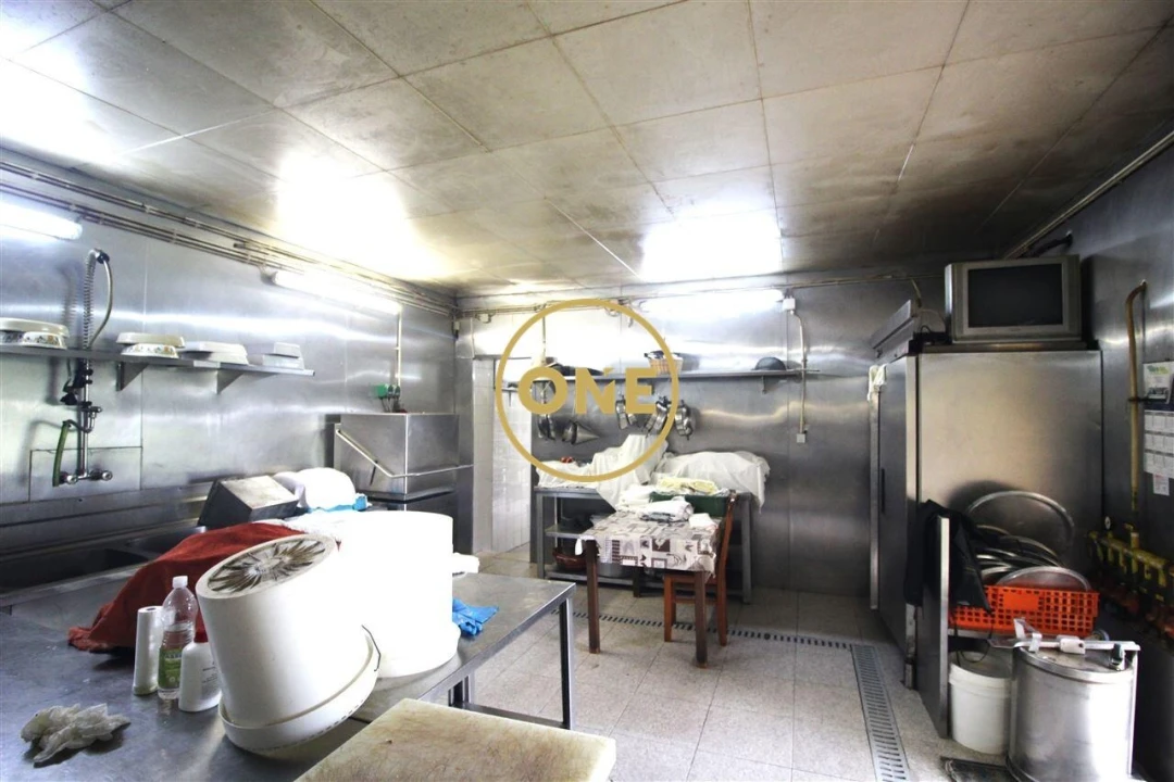 Negócio para Venda em Rates Foto 13