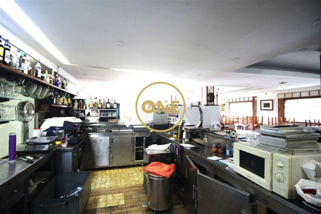 Negócio para Venda em Rates Foto 9