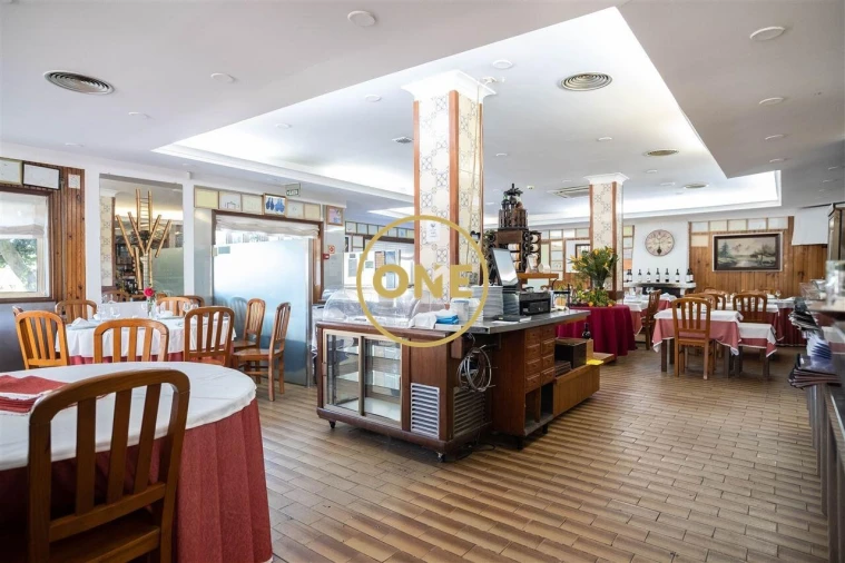 Negócio para Venda em Rates Foto 7