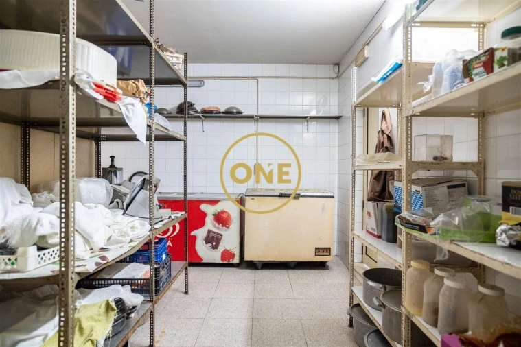 Negócio para Venda em Rates Foto 21