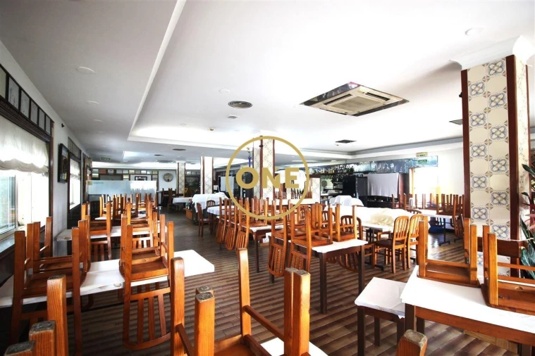 Negócio para Venda em Rates Foto 6