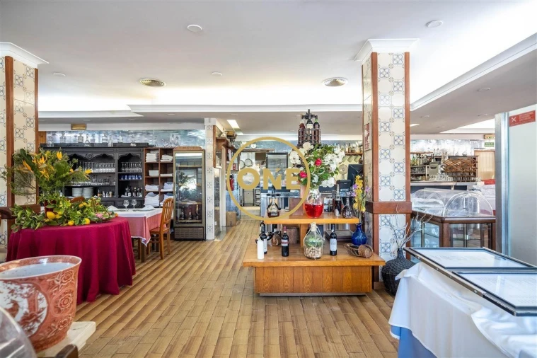 Negócio para Venda em Rates Foto 10